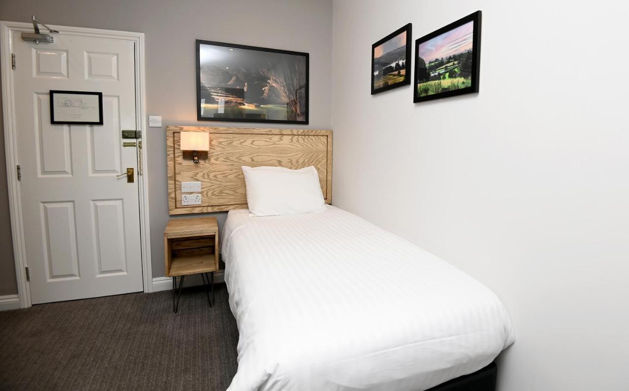Fox & Goose, Barrow Gurney By Marston'S Inns Felton  Esterno foto